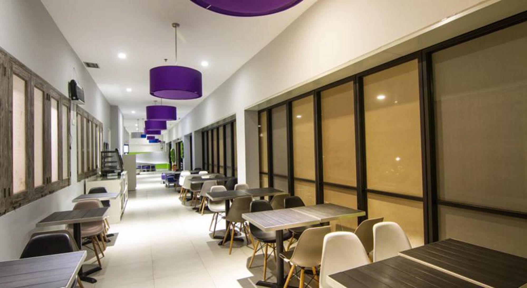 Hotel Urban Styles Hitz Kuta Kuta Lombok Esterno foto